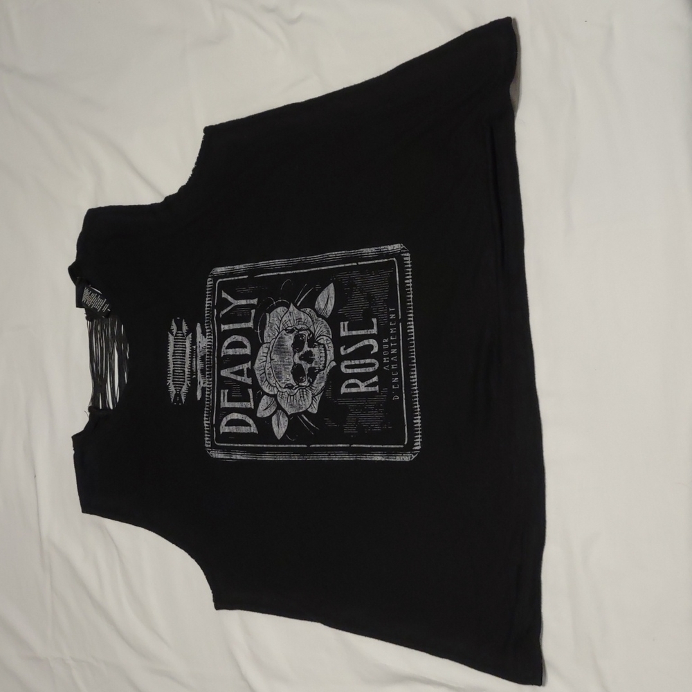 Torrid sleeveless shirt